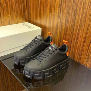 versace mens black trainers