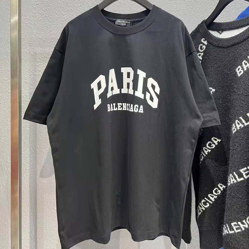 Balenciaga Men Cities Paris T-shirt Medium Fit in Black