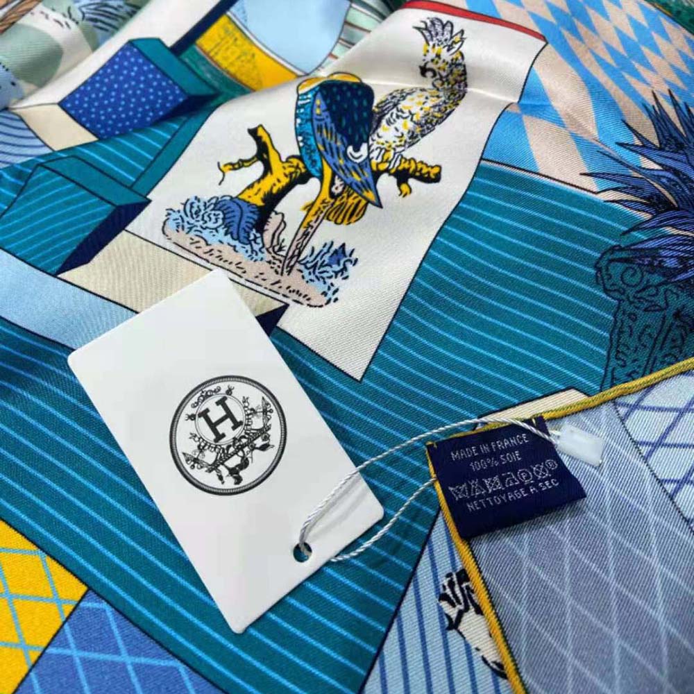 Hermes Grand Theatre Nouveau Scarf Blue Royal / Mordore / Blanc Silk 90