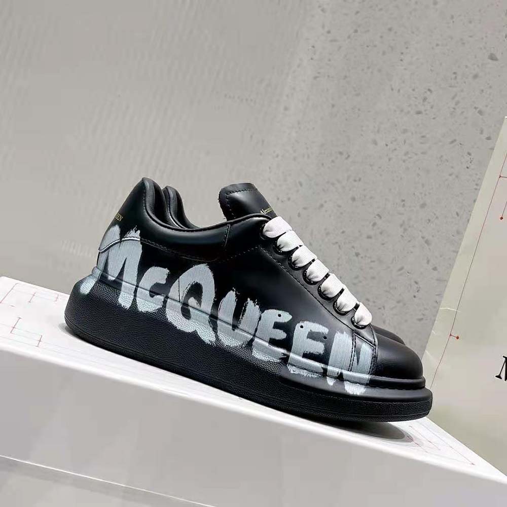 Shop alexander mcqueen Oversized Sneaker 2022-23FW Unisex Street