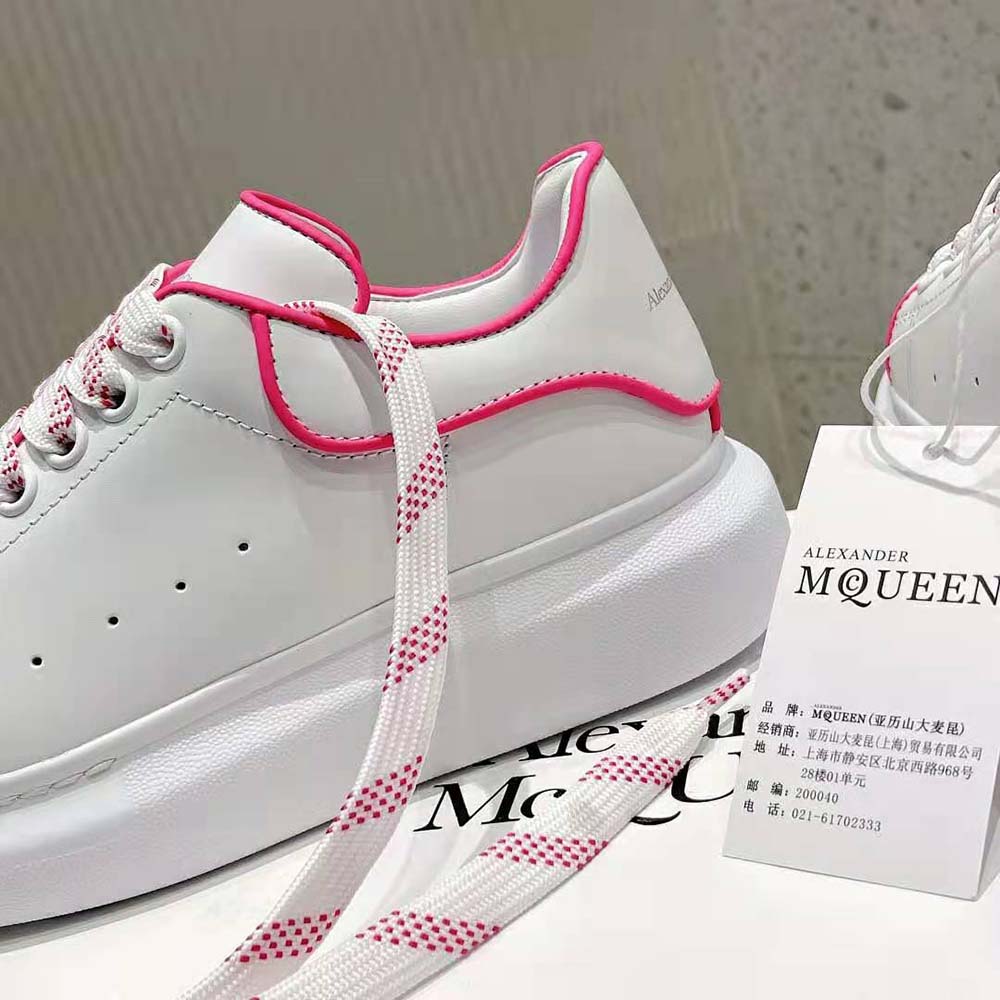 Alexander McQueen Exaggerated-Sole Neon Snake-Effect Leather White low top  sneakers - Sneak in Peace