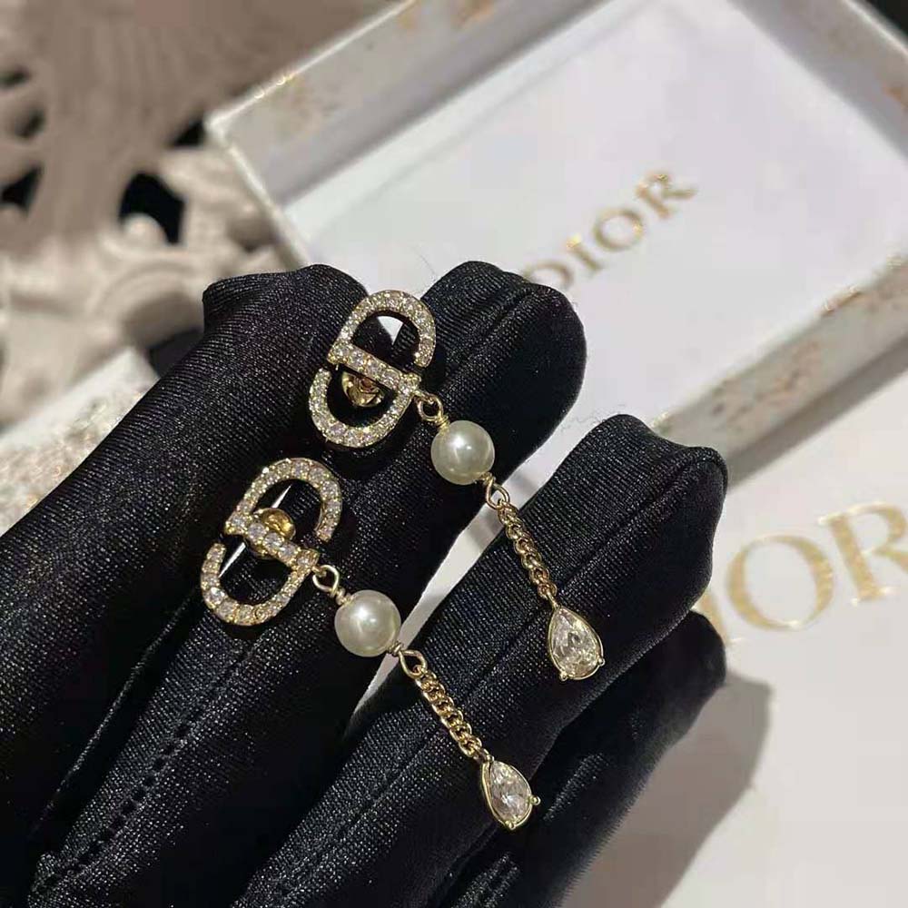 Dior Women Petit CD Earrings Gold-Finish Metal with White Resin Pearls 6 Dior Women Petit CD Earrings Gold-Finish Metal with White Resin Pearls - Image 6