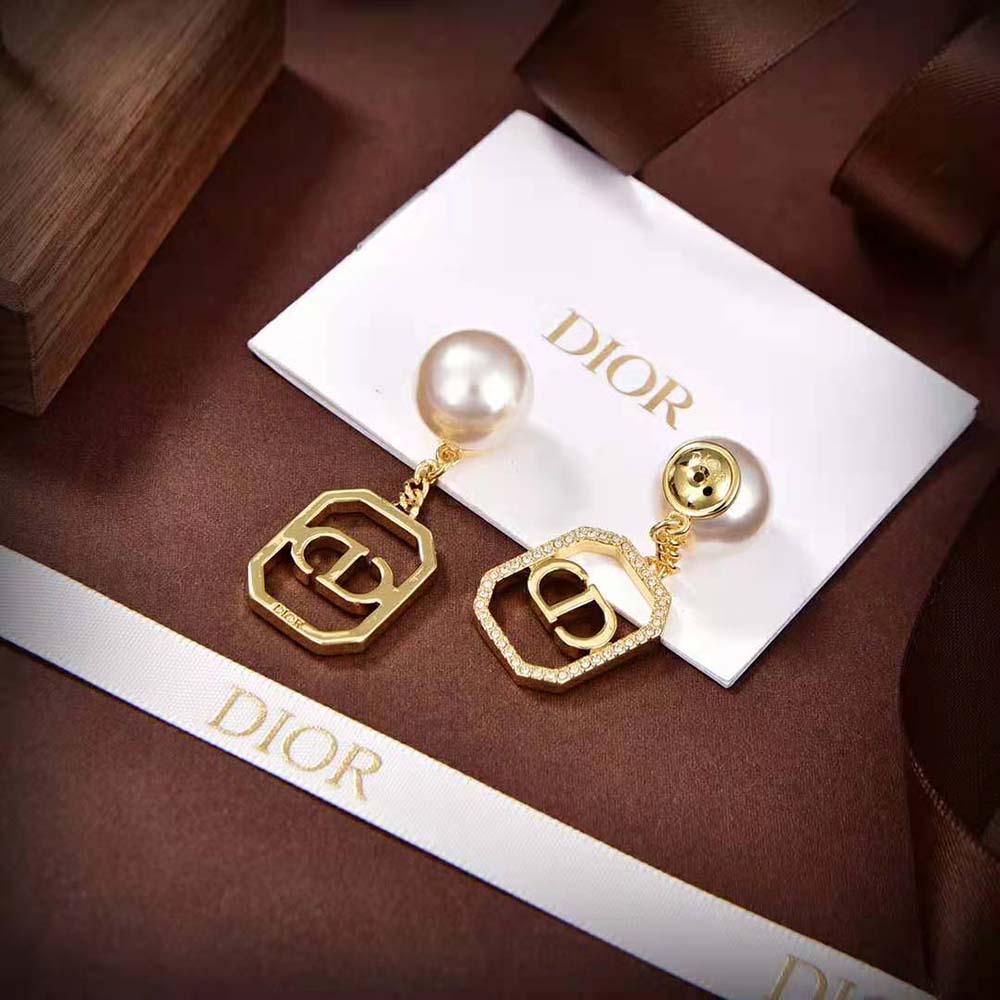 Dior Women Tribales Earrings Gold-Finish Metal with White Resin Pearls 4 Dior Women Tribales Earrings Gold-Finish Metal with White Resin Pearls - Image 4