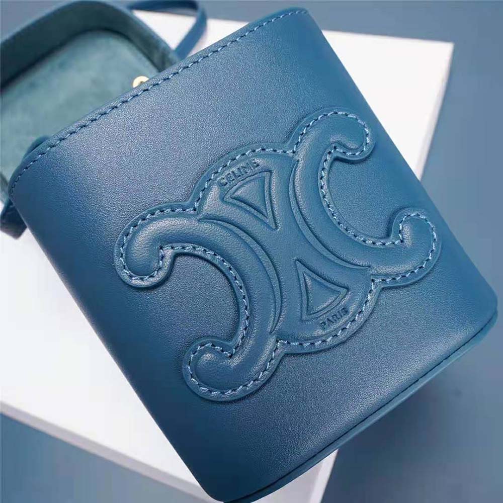 small box cuir triomphe in smooth calfskin