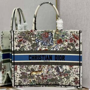 Medium Dior Book Tote Latte Multicolor D-Constellation Embroidery