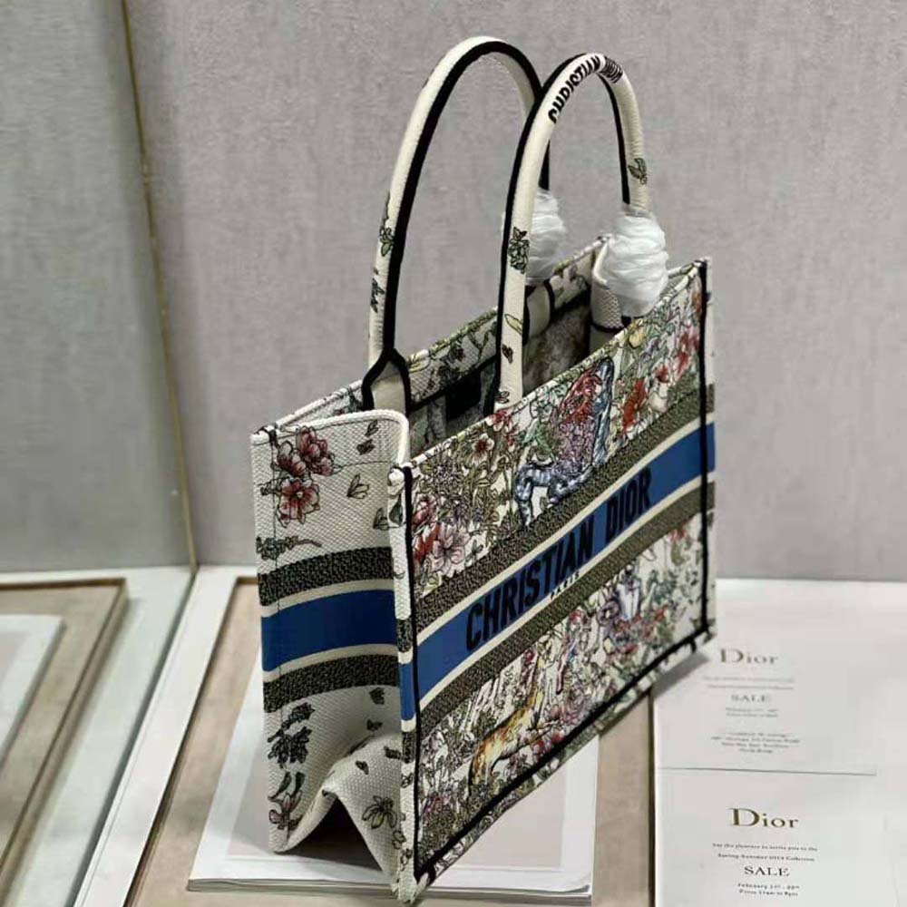 Dior Women Medium Dior Book Tote Latte D-Constellation Embroidery 7 Dior Women Medium Dior Book Tote Latte D-Constellation Embroidery - Image 7