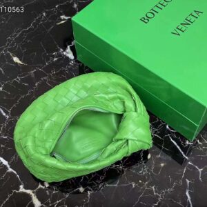 Bottega Veneta Women Mini Jodie Intrecciato Parakeet Leather Tote Bag-Green