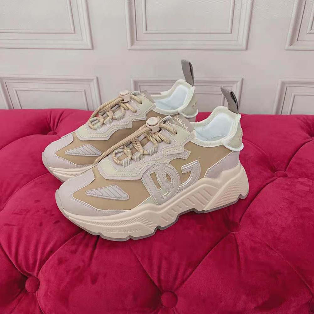 daymaster mixed leather runner sneakers