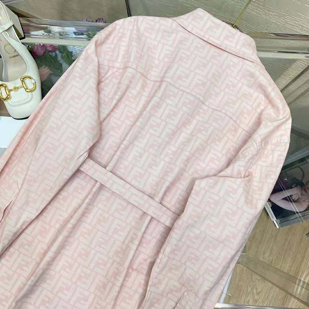 Fendi Women Pink Denim Go-To jacket with Shirt Collar and Low-Cut Set-in Sleeves 6 Fendi Women Pink Denim Go-To jacket with Shirt Collar and Low-Cut Set-in Sleeves - Image 6