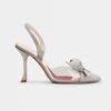 Roger Vivier Women I Love Vivier Bow Strass Pumps in PVC