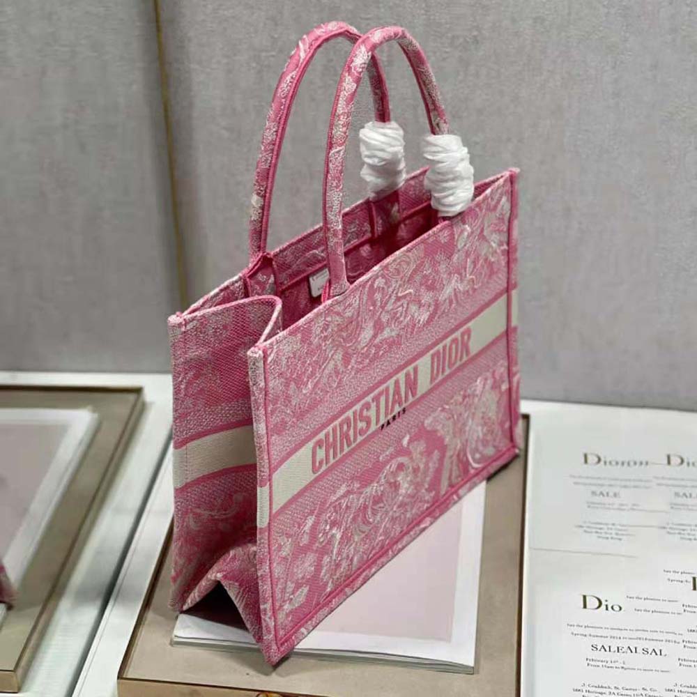Christian Dior Pink Toile de Jouy Embroidery Medium Book Tote For Sale at  1stDibs