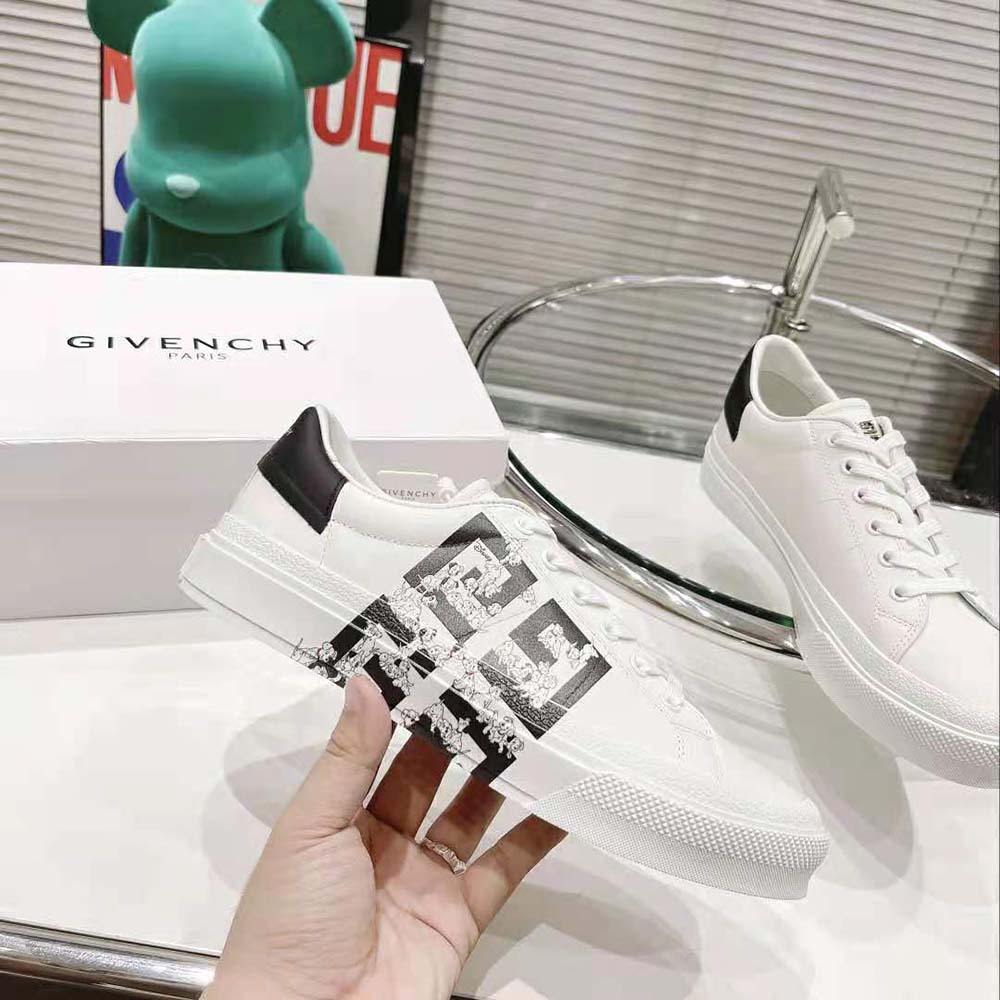 Givenchy Men 101 Dalmatians City Sport Sneakers in Leather