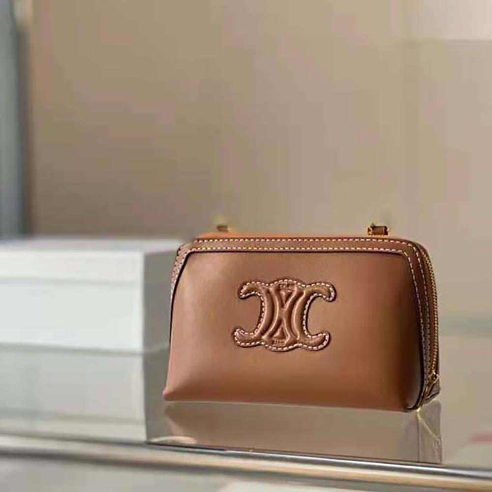 Women's Clutch on Chain Cuir Triomphe in SMOOTH CALFSKIN WITH Triomphe  EMBROIDERY, CELINE