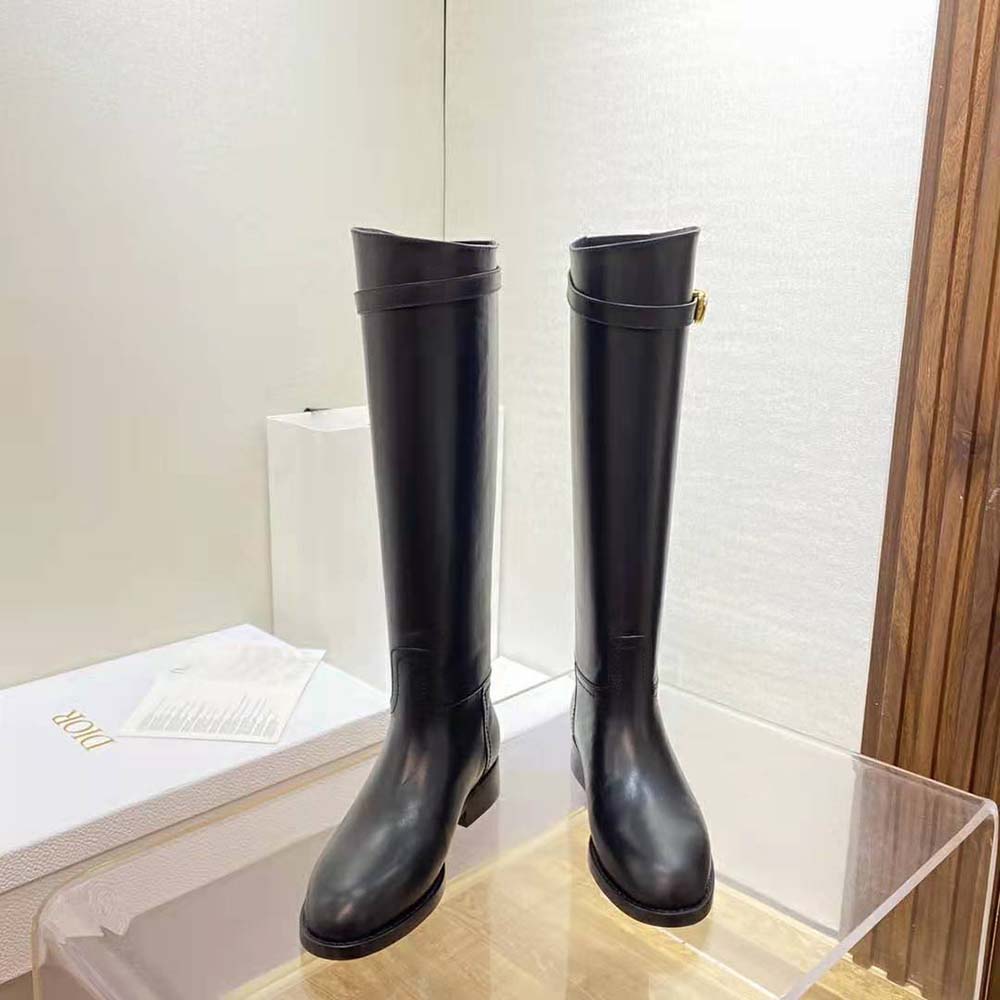 Dior - Dior Empreinte Boot Black Calfskin - Size 35 - Women
