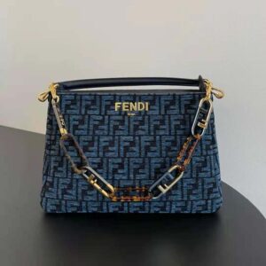 Fendi o'lock discount zipper