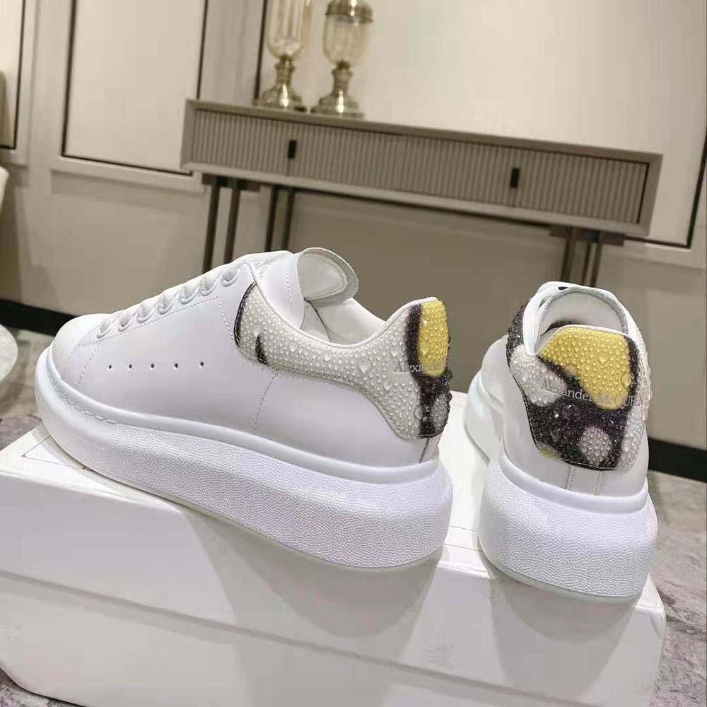 Alexander mcqueen fashion oversized sneaker women