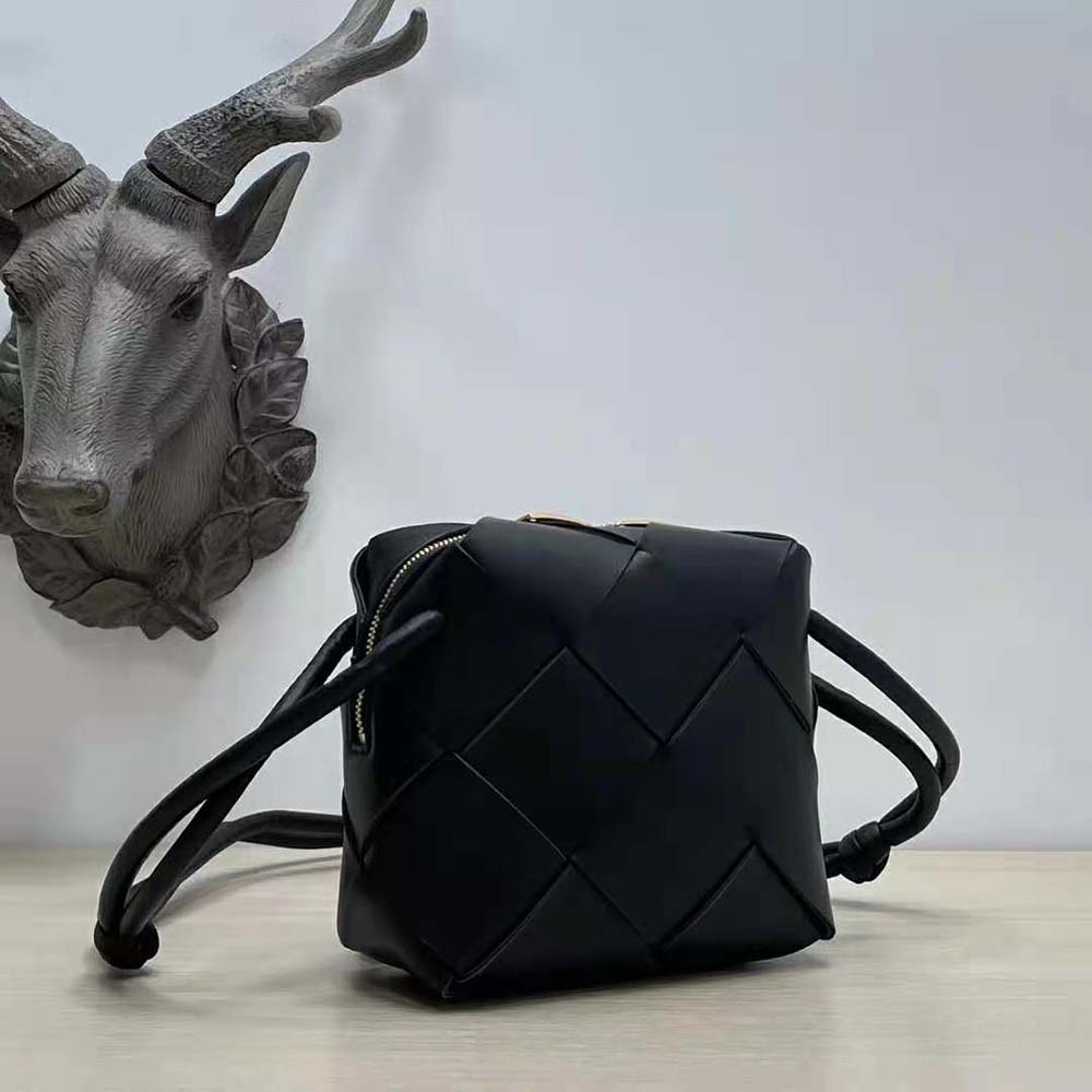 Bottega Veneta Women Mini Cassette Camera Bag-Black 4 Bottega Veneta Women Mini Cassette Camera Bag-Black - Image 4