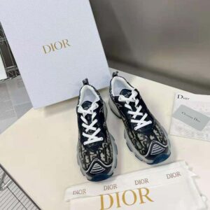 Dior Vibe Sneaker Gray Dior Oblique Technical Fabric and Transparent Rubber
