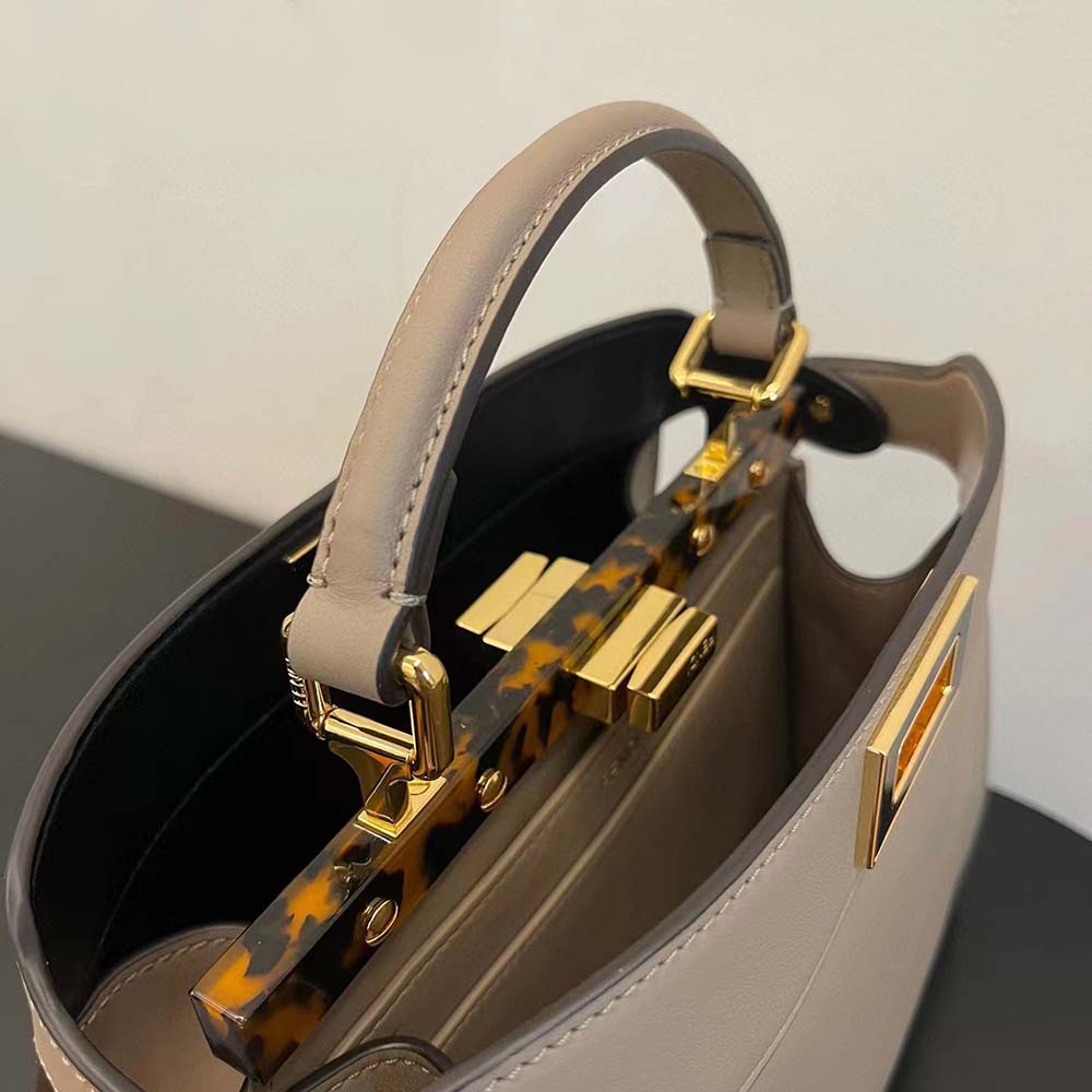 Fendi Women Peekaboo Iseeu Medium Leather Bag 8BN321AF2JF0E65 6 Fendi Women Peekaboo Iseeu Medium Leather Bag 8BN321AF2JF0E65 - Image 6