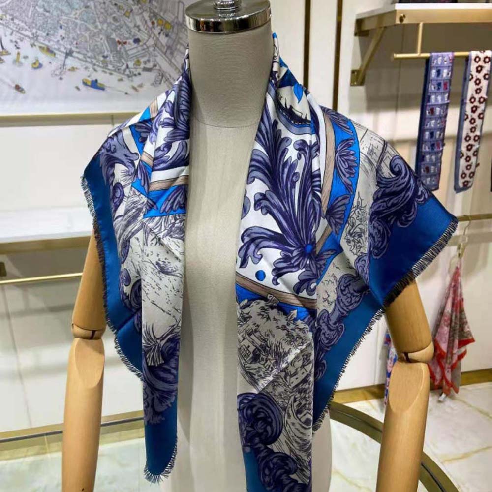 Dior Women Rose Des Vents 90 Square Scarf Royal Blue and White Silk Twill 2 Dior Women Rose Des Vents 90 Square Scarf Royal Blue and White Silk Twill - Image 2