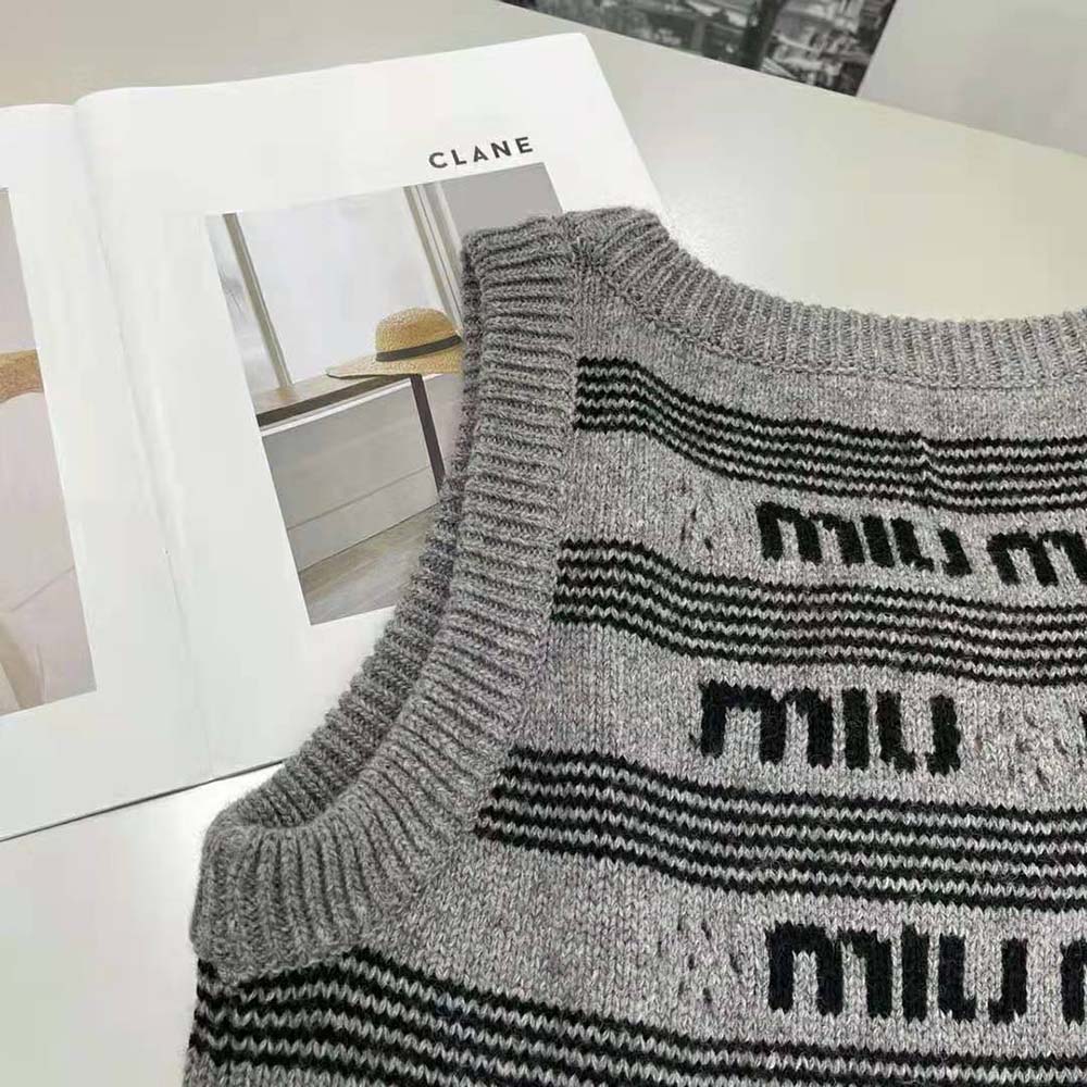 Miu Miu Women Cashmere Dress with Intarsia-Knit Logo-Gray 7 Miu Miu Women Cashmere Dress with Intarsia-Knit Logo-Gray - Image 7