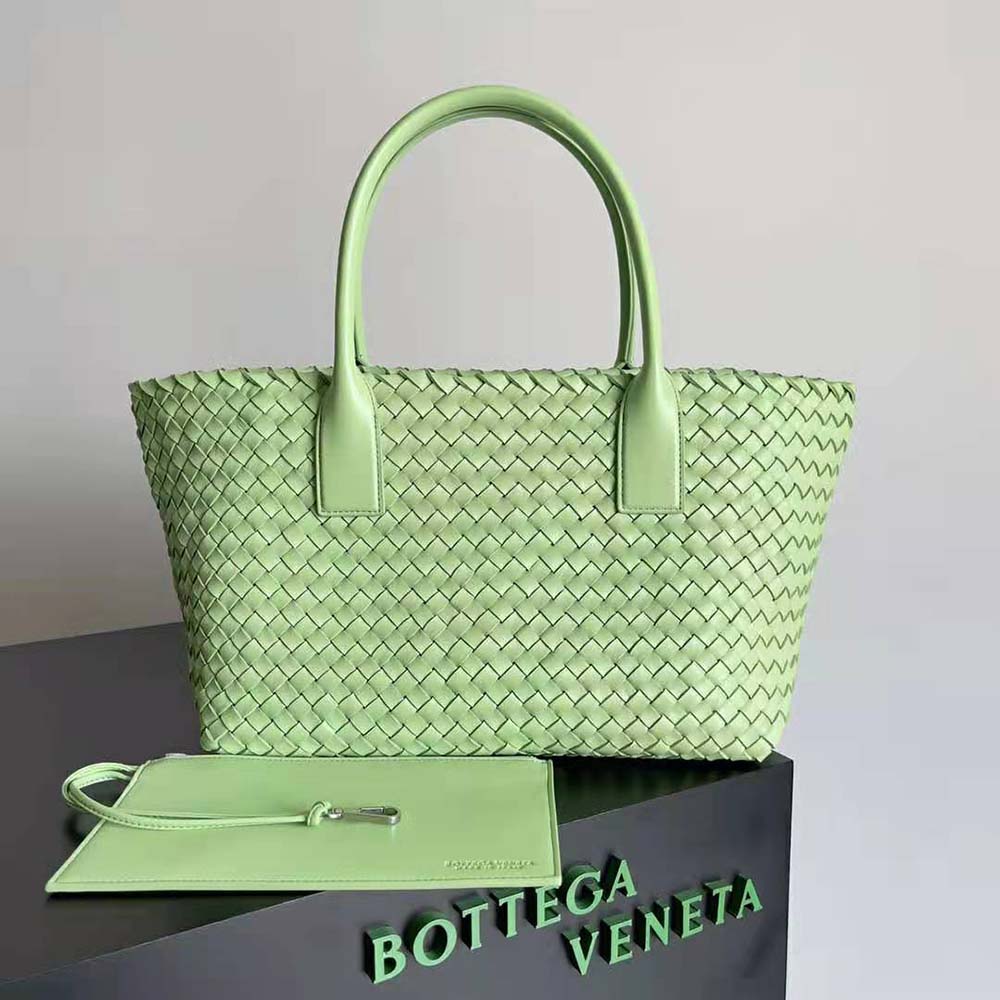 Bottega Veneta Women Medium Cabat Leather Tote Bag with Detachable Strap-Aqua 2 Bottega Veneta Women Medium Cabat Leather Tote Bag with Detachable Strap-Aqua - Image 2