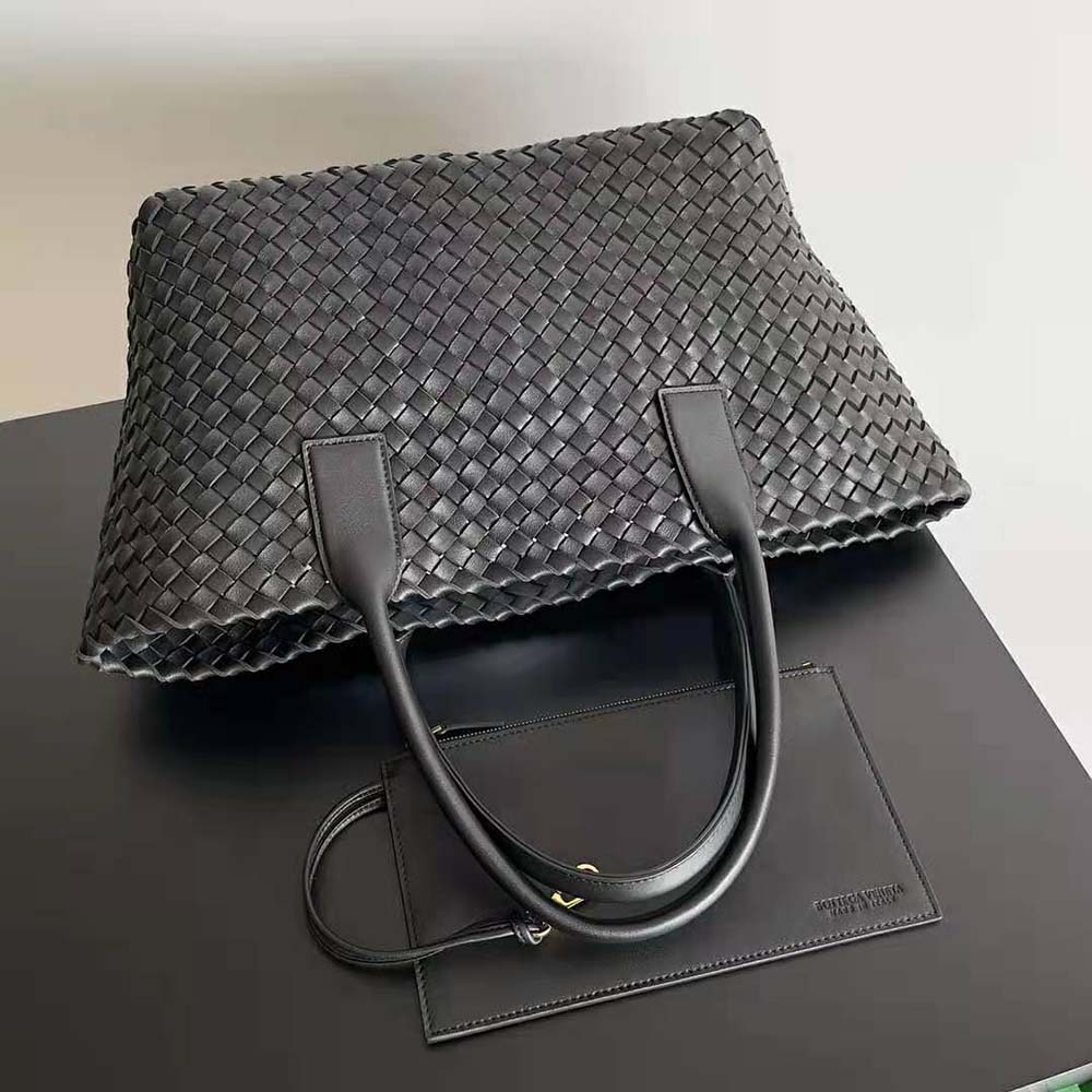 Bottega Veneta Women Medium Cabat Leather Tote Bag with Detachable Strap-Black 3 Bottega Veneta Women Medium Cabat Leather Tote Bag with Detachable Strap-Black - Image 3
