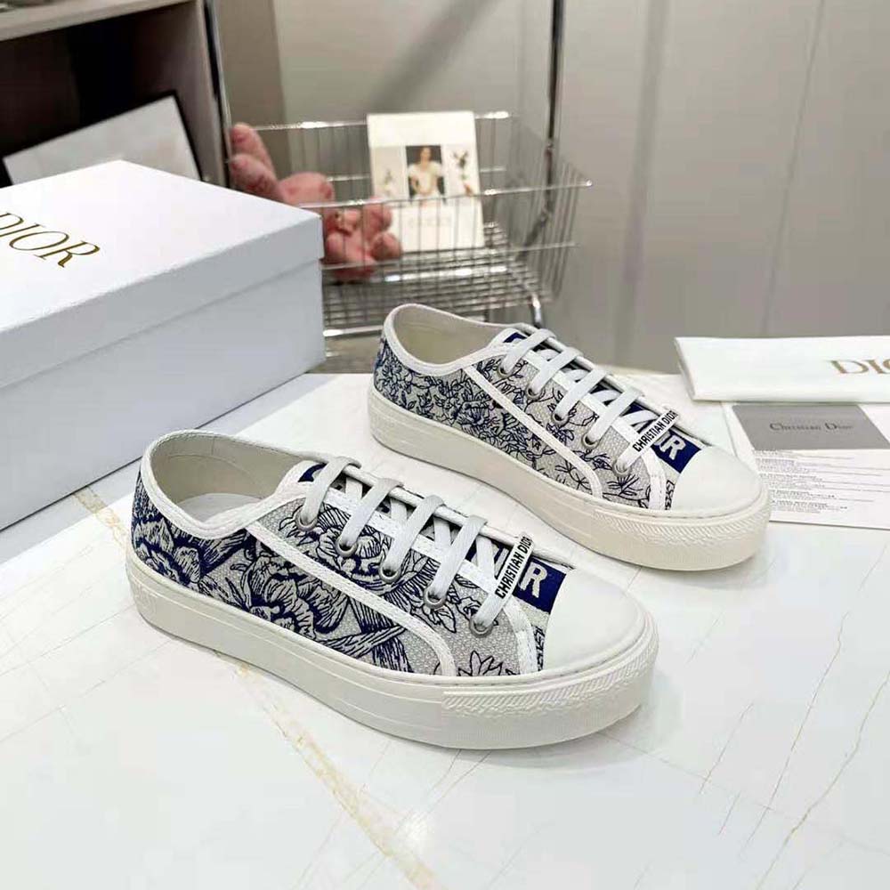 Dior Women Walk'N'Dior Sneaker White and Blue Dior Jardin D'Hiver Embroidered Cotton 3 Dior Women Walk'N'Dior Sneaker White and Blue Dior Jardin D'Hiver Embroidered Cotton - Image 3