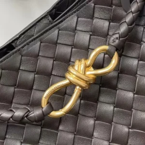 Bottega Veneta Women Small Andiamo Intrecciato Leather Top Handle Bag-Chocolate Brown