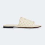 Bottega Veneta Women Dot Wave Intreccio Pleated Leather Flat Sandals-White