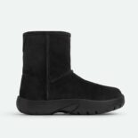 Bottega Veneta Unisex Snap Ankle Boot Realised in Shearling Calfskin-Black