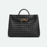 Bottega Veneta Women Medium Andiamo in Lambskin Leather-Black