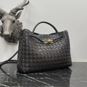 Bottega Veneta Women Medium Andiamo in Lambskin Leather-Chocolate Brown