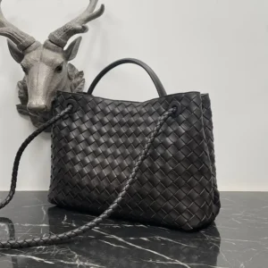 Bottega Veneta Women Medium Andiamo in Lambskin Leather-Chocolate Brown