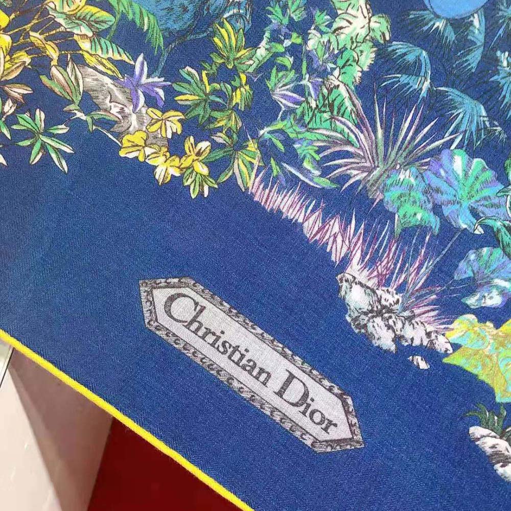 Christian Dior Etoile De Voyageスクエアスカーフ Dior Women Etoile De Voyage 90 Square Scarf Deep Blue Multicolor