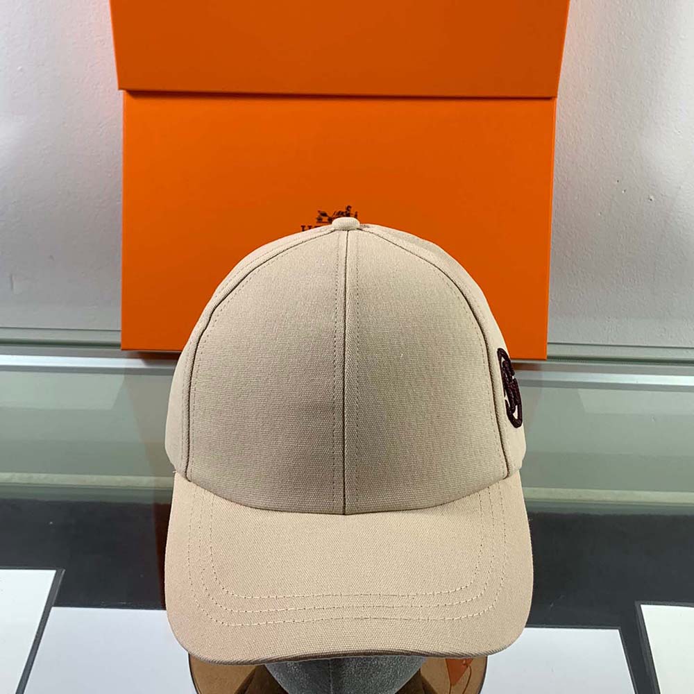 Hermes Men Miles H Circle Cap in Stretch Cotton-Beige