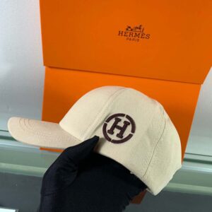 Miles H Circle cap