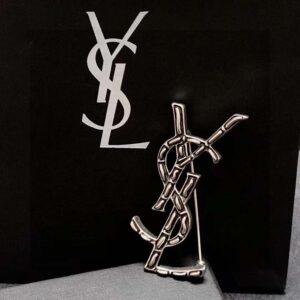 Fashion chevaliere yves saint laurent