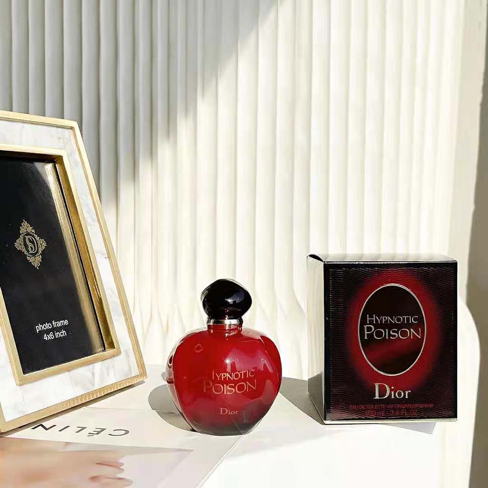 Hypnotic poison perfume online notes