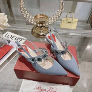 Roger Vivier Women Virgule Flower Slingback Pumps in Denim