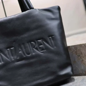 Saint Laurent YSL Unisex Saint Laurent Tote in Nappa Lambskin-Black 756269AACIW1000