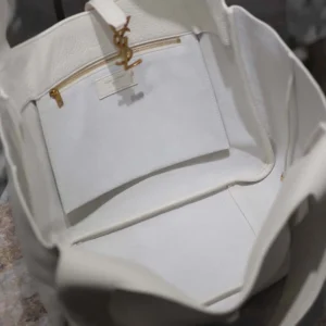Saint Laurent YSL Women Le 5 à 7 Bea in Grained Leather-White