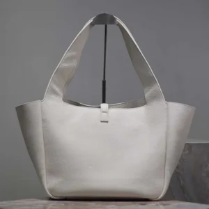 Saint Laurent YSL Women Le 5 à 7 Bea in Grained Leather-White