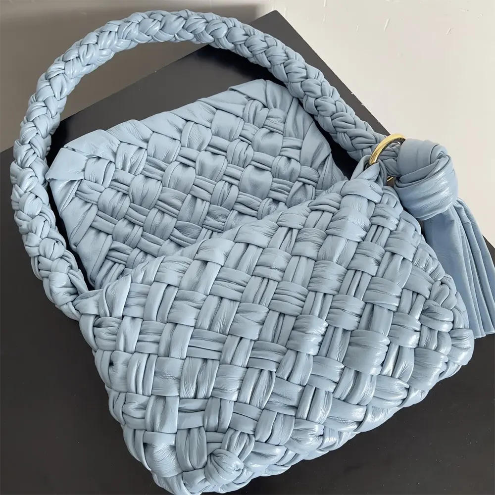 Bottega Veneta Women Kalimero Città 785797V40T01728 4 Bottega Veneta Women Kalimero Città 785797V40T01728