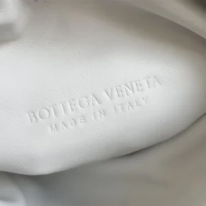 Bottega Veneta Women Mini Hop in Calf Leather-White 777586V3IV19156