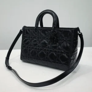 Dior Women Large Lady D-Sire Bag Black Macrocannage Crinkled Calfskin
