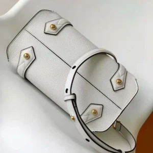 Fendi Women Boston 365 Lce White Leather Bag 8BL152APZAF0K7E