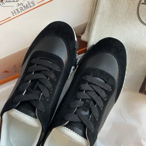 Hermes Unisex Bouncing Sneaker-Black H242250Z 02350