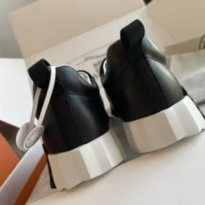 Hermes Unisex Bouncing Sneaker-Black H242250Z 02350