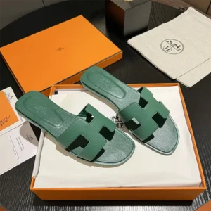Hermes Women Oran Sandal-Green H202272Z EC350